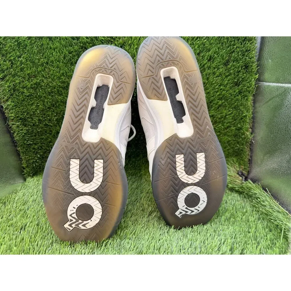 On Running The Roger Clubhouse Pro LC 3WE30560852 Athletic Shoes Womens 11 White